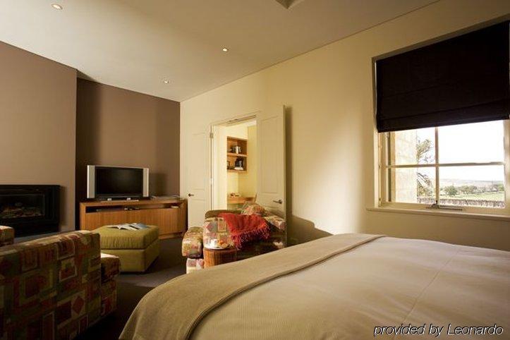 The Louise Villa Marananga Room photo
